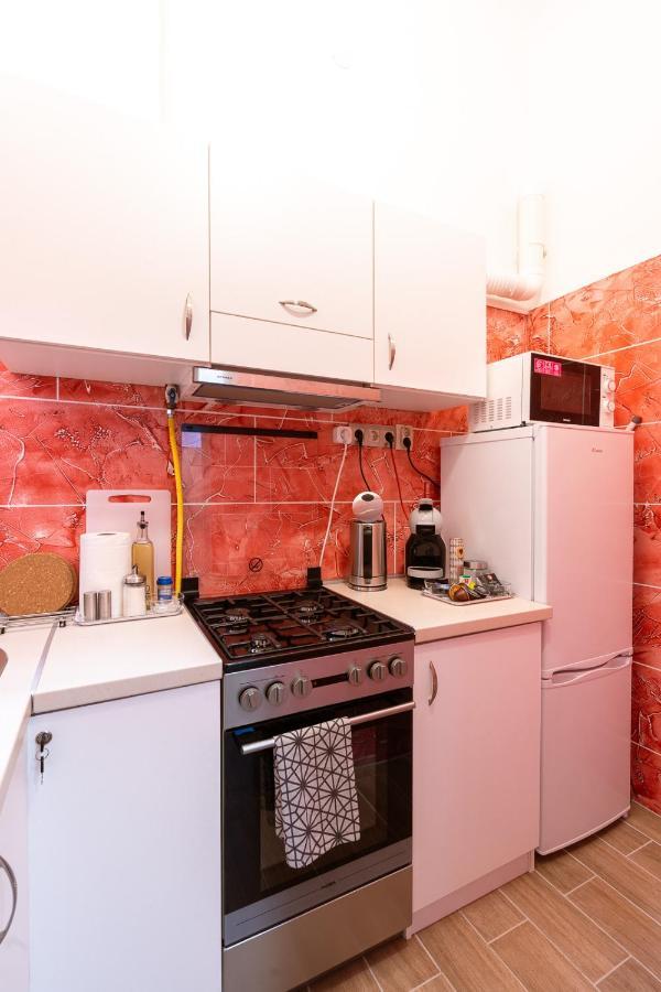 Stylish Modern Apartment Next To New York Cafe Budapest Esterno foto