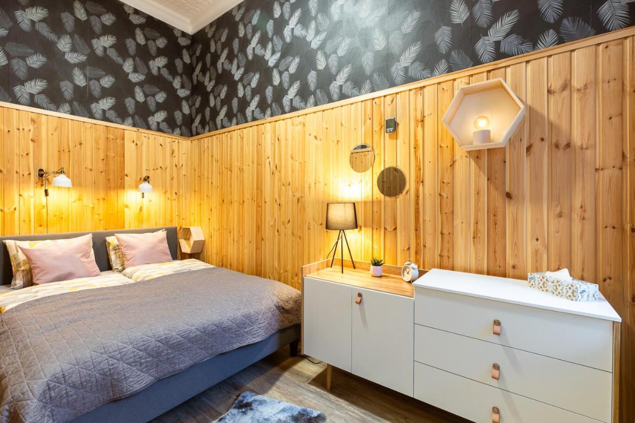 Stylish Modern Apartment Next To New York Cafe Budapest Esterno foto